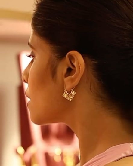 Actress Sai Tamhankar