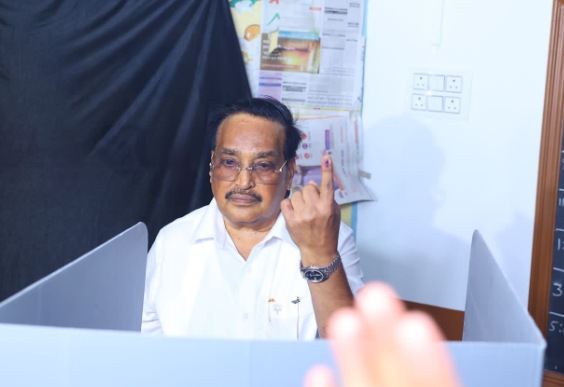 Lok Sabha Election 2024 Result Amit Shah among leaders who won by biggest margins