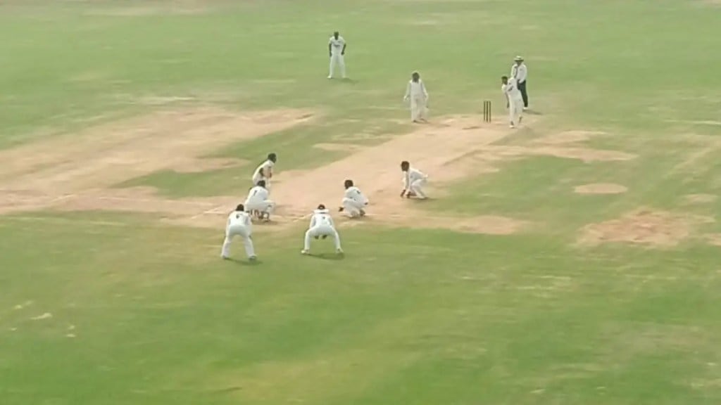 Five cricketers cheated of Rs 63 lakh