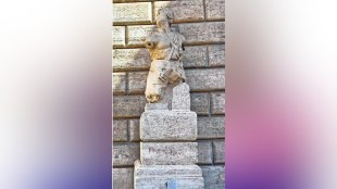 Pasquino statue rome