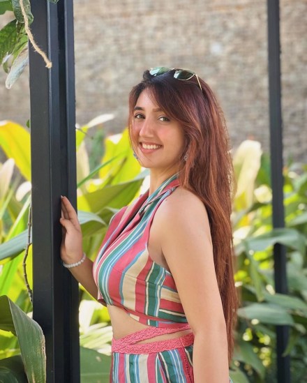 Ashnoor Kaur photos