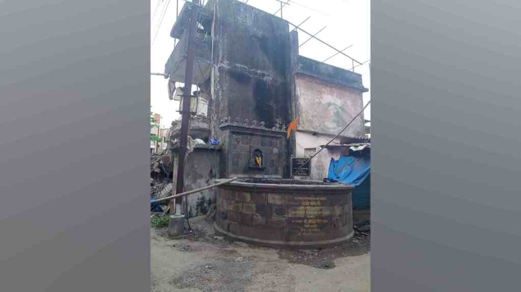 Kalyan Dombivli Municipality, Dangerous Building, kdmc Action Against Landlady of Dangerous Building, kalyan news,
