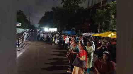 panvel railway station to karanjade bus service, inadequate karanjade bus services, karanjade colony residents suffer due to inadequate karanjade bus, panvel news