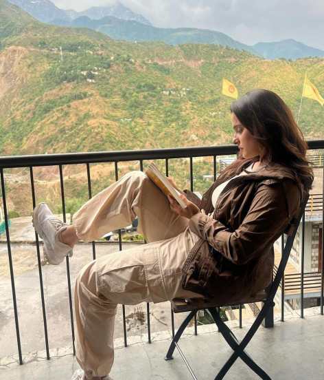 priya bapat solo trip