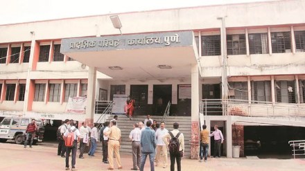 Pune RTO Launches WhatsApp Helpline, Pune RTO Launches WhatsApp Helpline for Speedy Redressal, Fare Refusal and Overcharging Complaints, pune rto, marathi news