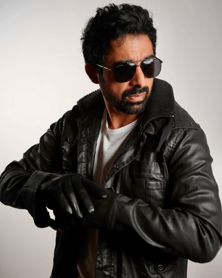 beside-acting-these-tv-stars-also-have-successful-business

