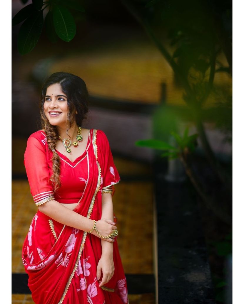 Amruta Deshmukh Red Readymade Saree