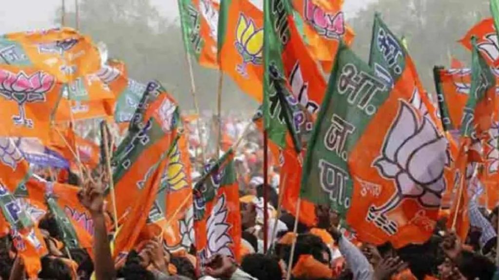 BJPs ex-MP leave party Big blow to BJP in East Vidarbha BJPs ex-MP leave party Big blow to BJP in East Vidarbha