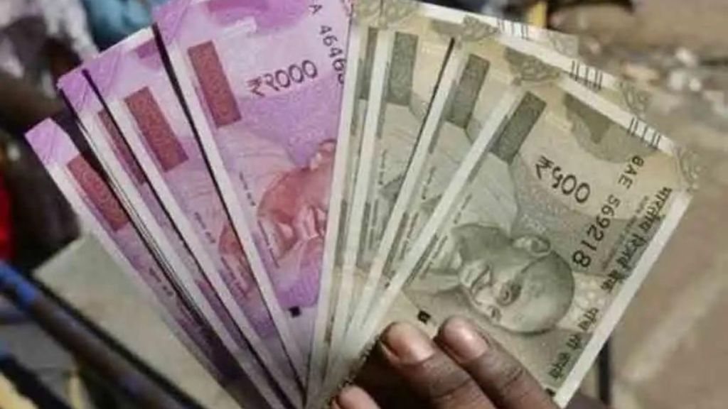 About 450 investors were defrauded of more than 20 crores