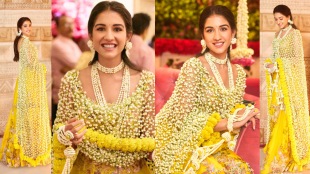 Radhika’s phoolon ka dupatta for ₹27,000 in huge demand among brides-to-be