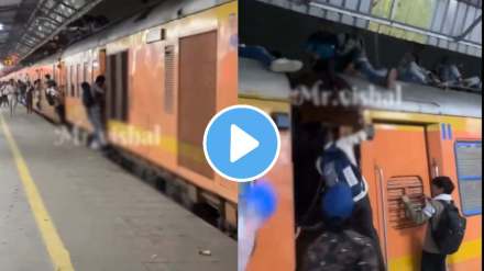 indian railways delhi railway station video passengers traveling on train roof shocking video goes viral