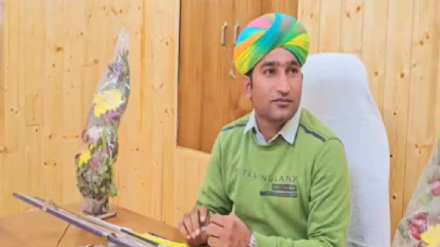 Success Story A man selling vegetables for family Success Story A man selling vegetables for family