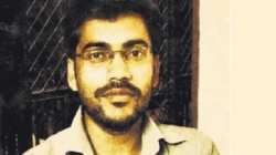 Success Story: गरीब कुटुंबात जन्म, दारोदारी विकले वर्तमानपत्र; अडचणींवर मात करत चौथ्या प्रयत्नात झाले IAS अधिकारी