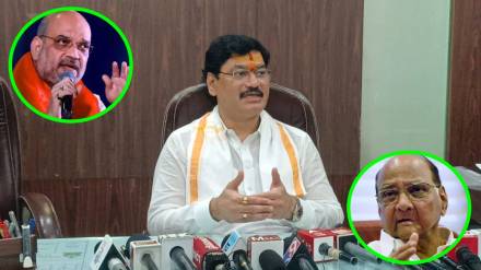 अमित शहा यांच्या शरद पवारांवरील 'त्या' टीकेवर धनंजय मुंडेंचे विधान; म्हणाले, "काही तथ्य असल्याशिवाय..." (image credit - Dhananjay Munde/fb/loksatta graphics/file pic)
