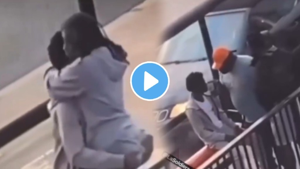 Girl Caught by Dad with Boyfriend at bus stand video goes viral Girl Caught by Dad with Boyfriend at bus stand video goes viral