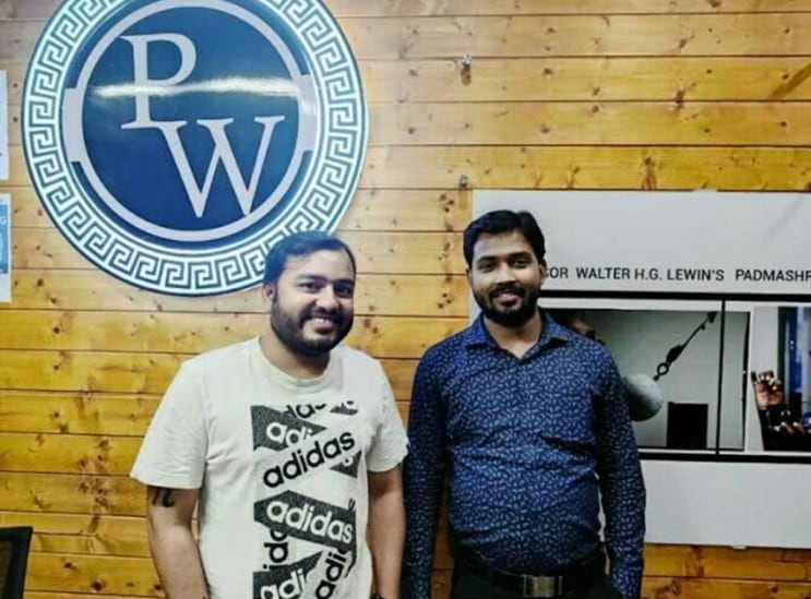 Alakh Pandey vs Khan Sir