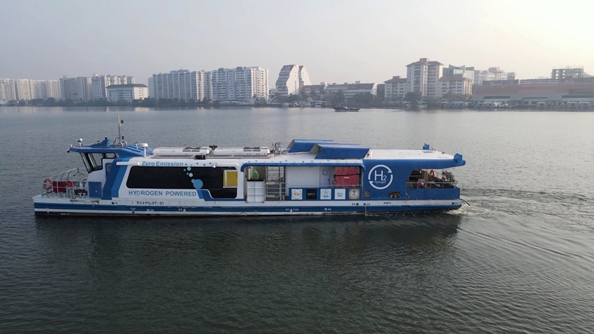 Hydrogen-powered ships India