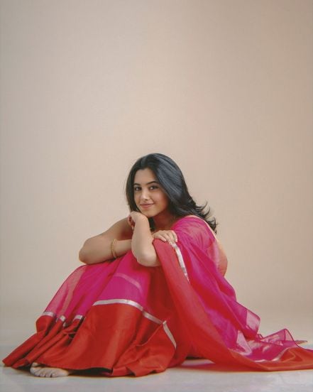 sakhee-gokhale-pink-gulabi-sadi