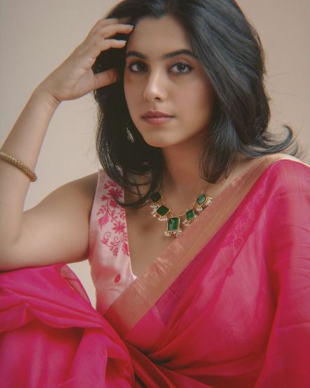 sakhee-gokhale-pink-gulabi-sadi