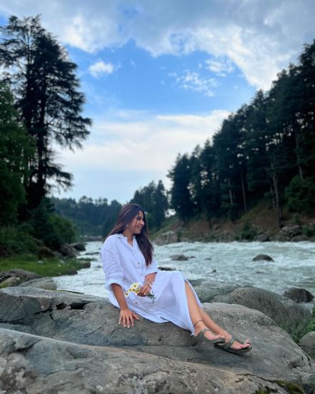 shreya-bugde-kashmir-trip