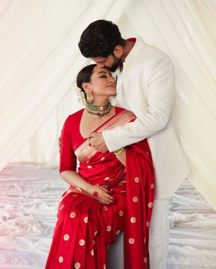 sonakshi-sinha-zaheer-iqbal-unseen-wedding-photos