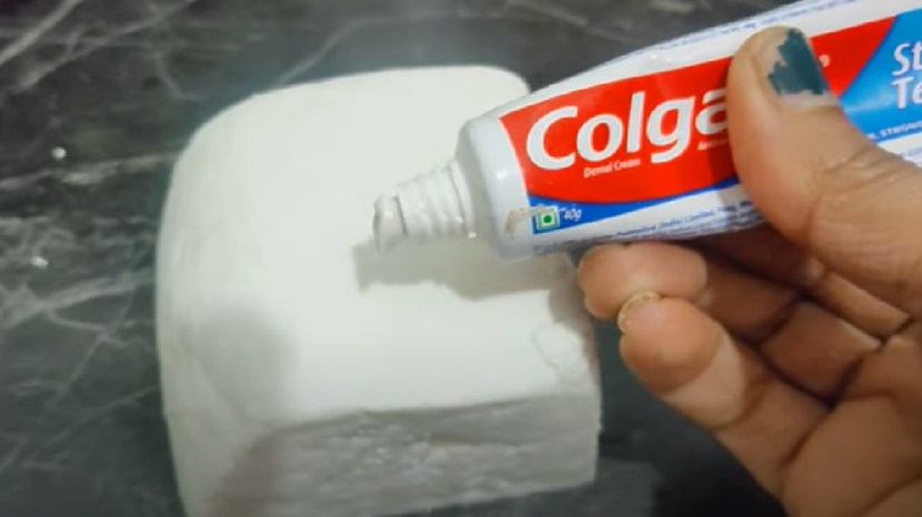 kitchen jugaad video marathi toothpaste on paneer use for skin cleaning