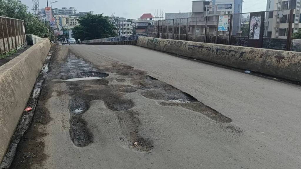 Badlapur citys only flyover again had large number of potholes