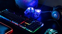 गेमिंग फक्त टाईमपास नव्हे! इंजिनिअर्स, आयआयटी पदवीधरांपेक्षा जास्त कमवतायत गेमर्स