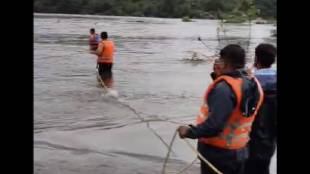 pune fire brigade saves two persons