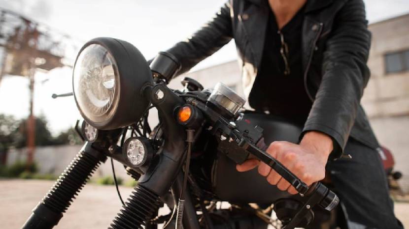 Bike Servicing Tips and Why your bike needs regular servicing then You Must Follow this tricks