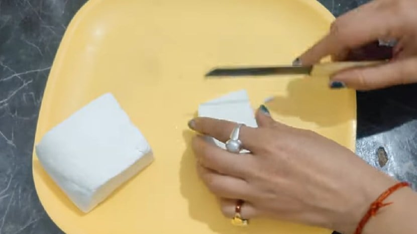 kitchen jugaad video marathi toothpaste on paneer use for skin cleaning