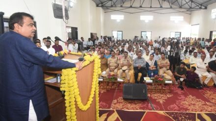 One and a half lakh victims in accidents every year in the country says nitin gadkari One and a half lakh victims in accidents every year in the country says nitin gadkari