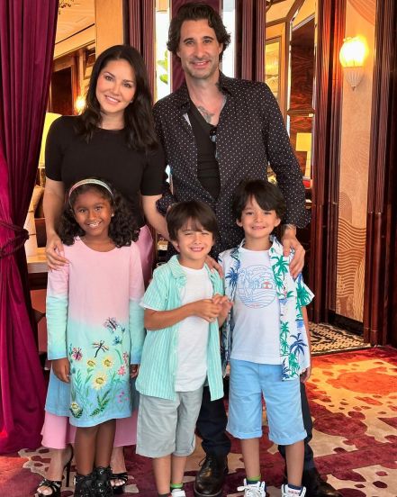 Popular-Actresses-Who-Married-A-Foreigner