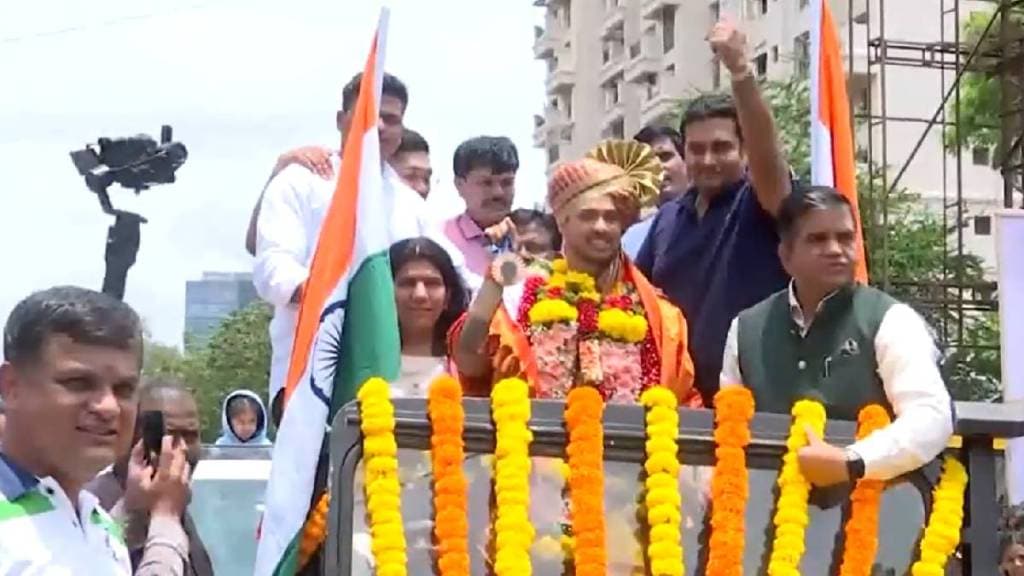 warm welcome, paris olympic Bronze medallist Swapnil Kusale, Pune city, procession