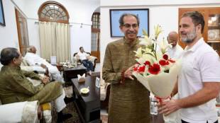Uddhav thackeray meets rahul gandhi at delhi