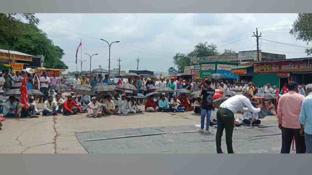 Rasta Roko, Nashik, Sakal Adivasi community, PESA sector, recruitment, Forest Land Act, Panchayats Extension to Scheduled Areas Act Rasta Roko, Nashik, Sakal Adivasi community, PESA sector, recruitment, Forest Land Act, Panchayats Extension to Scheduled Areas Act