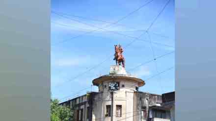 Nagpur, statues, Chhatrapati Shivaji Maharaj, Rajkot, Sindhudurg, durability, historic statues, Pandit Jawaharlal Nehru, Netaji Subhash Chandra Bose, Rashtrasant Tukdoji Maharaj, Mahatma Gandhi
