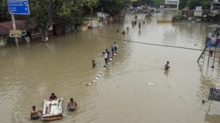 delhi rain flood