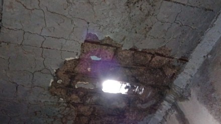 hole on shahad bridge from kalyan side