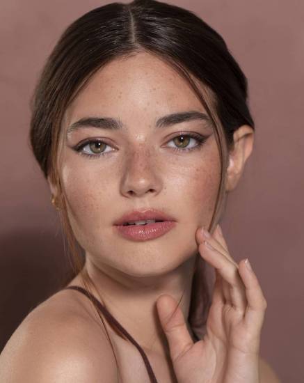 How to get clear skin with neem