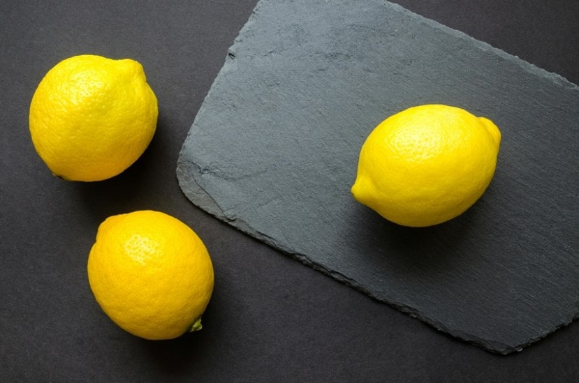 Hibiscus and lemon face pack