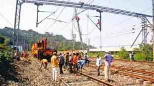 Sunday, megablock, Central Railway, Western Railway, local services,