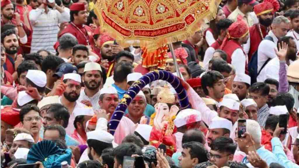 Pune, Ganeshotsav, ganesh Utsav, pune ganesh Utsav, tradition, social harmony, festival preparations, police involvement Pune, Ganeshotsav, ganesh Utsav, pune ganesh Utsav, tradition, social harmony, festival preparations, police involvement