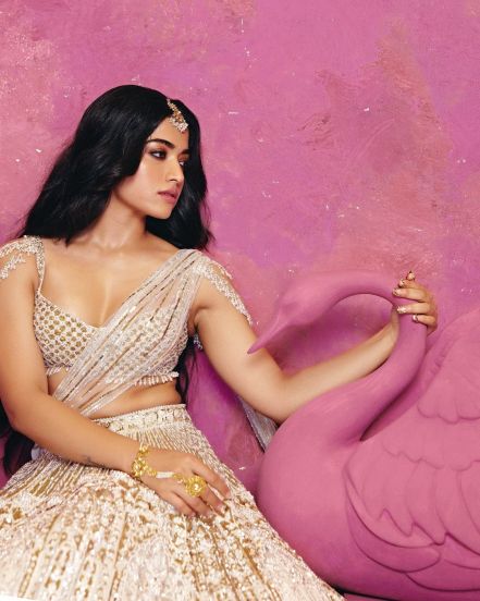 rashmika-mandana-white-lehenga