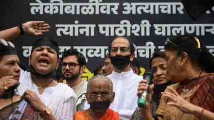 Maha Vikas Aghadi, Thackeray group protest in mumbai, Maharashtra Bandh, Badlapur rape, badlapur sexual abuse case, Maha Vikas Aghadi, Thackeray group protest in mumbai, Maharashtra Bandh, Badlapur rape, badlapur sexual abuse case,