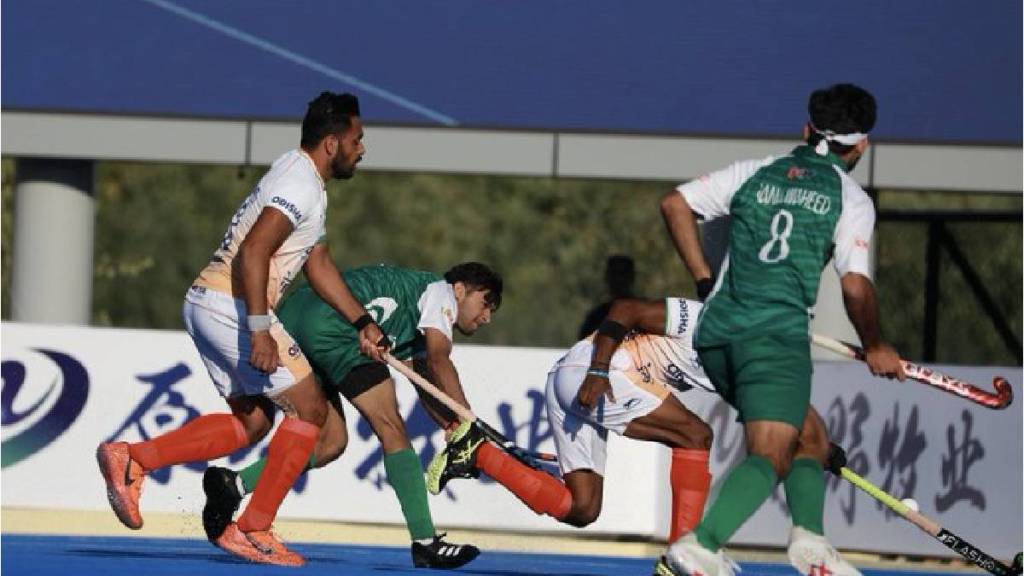 IND vs PAK Hockey India beat Pakistan by 2 1 in Asian Champions Trophy and Enters SemiFinal IND vs PAK Hockey India beat Pakistan by 2 1 in Asian Champions Trophy and Enters SemiFinal