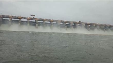 Khadakpurna Dam in Marathwada was finally filled with continuous heavy rain