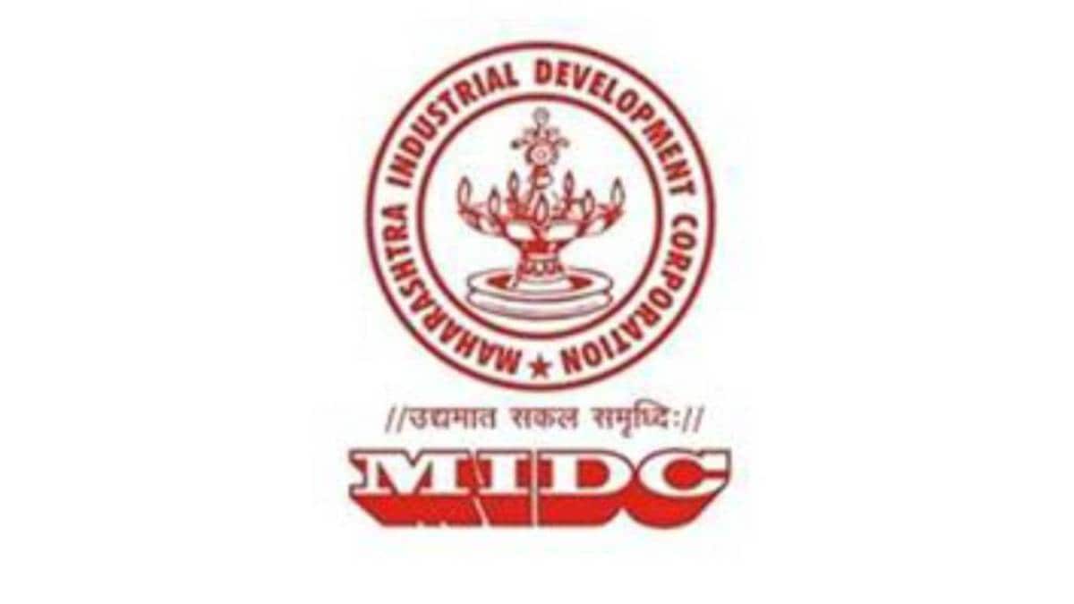 animal husbandry land, MIDC, Kaustubh Divegaonkar,