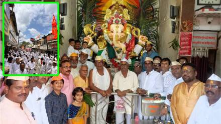 Ganesha Solapur, mandals welcomed ganesha,