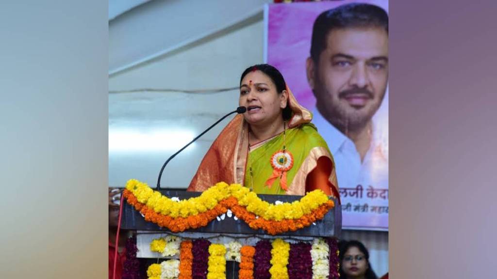 काँग्रेस नेत्या रश्मी बर्वेंना लोकसभा निवडणुकीपासून वंचित ठेवणारा निर्णय अवैध (छायाचित्र - लोकसत्ता टीम/ग्राफिक्स) काँग्रेस नेत्या रश्मी बर्वेंना लोकसभा निवडणुकीपासून वंचित ठेवणारा निर्णय अवैध (छायाचित्र - लोकसत्ता टीम/ग्राफिक्स)